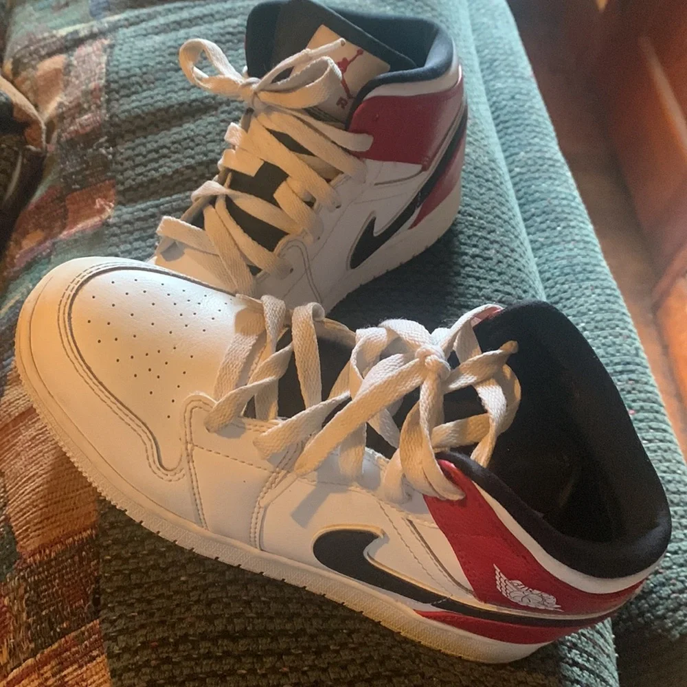 J's - Picture 5 of 5